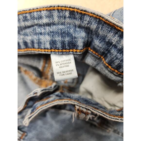 Cato Premium Size 6 Womens Denim Blue Jean Pants Straight Leg Everyday - Picture 9 of 11